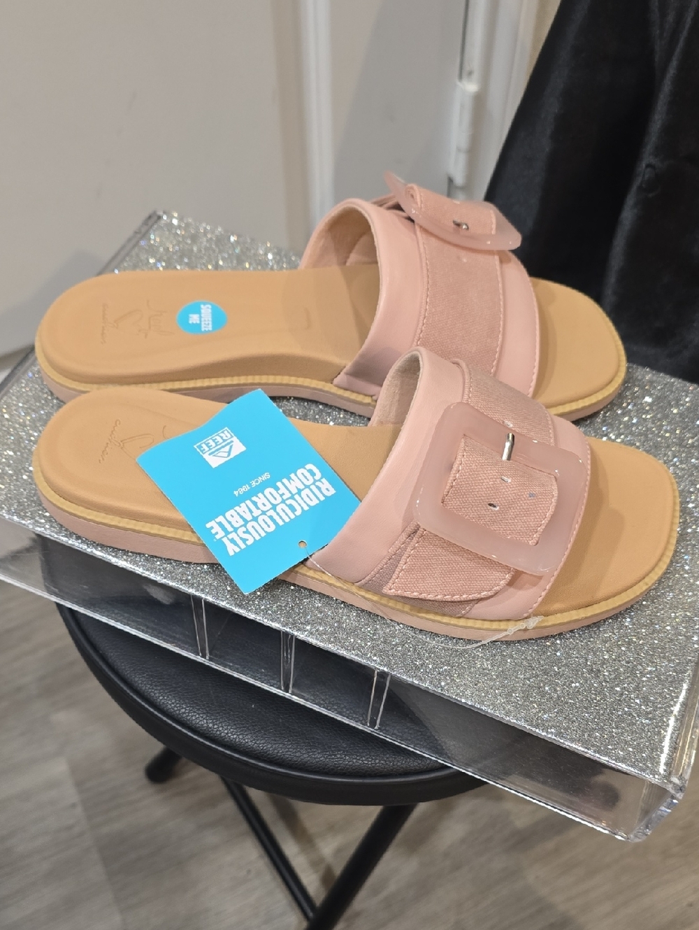 Reef Lana Buckle Slide Sandal- Cameo Rose - Picture 9 of 12